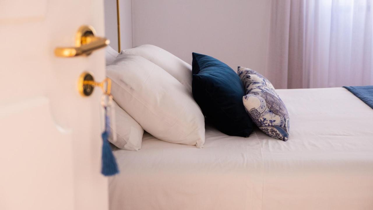 My House At Estoril Guesthouse ภายนอก รูปภาพ